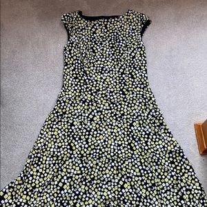 Business casual dress for women